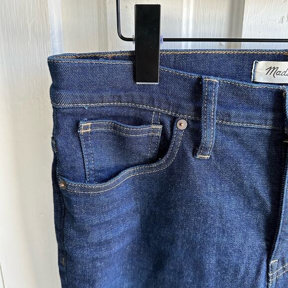 Madewell 9" Mid-Rise Skinny Jeans in Orland Wash - Picture 4 of 10